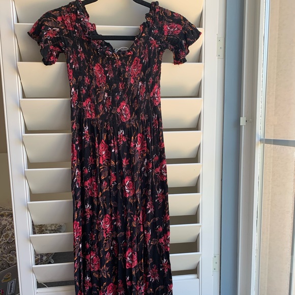 kimchi blue midi dress - Picture 2 of 7